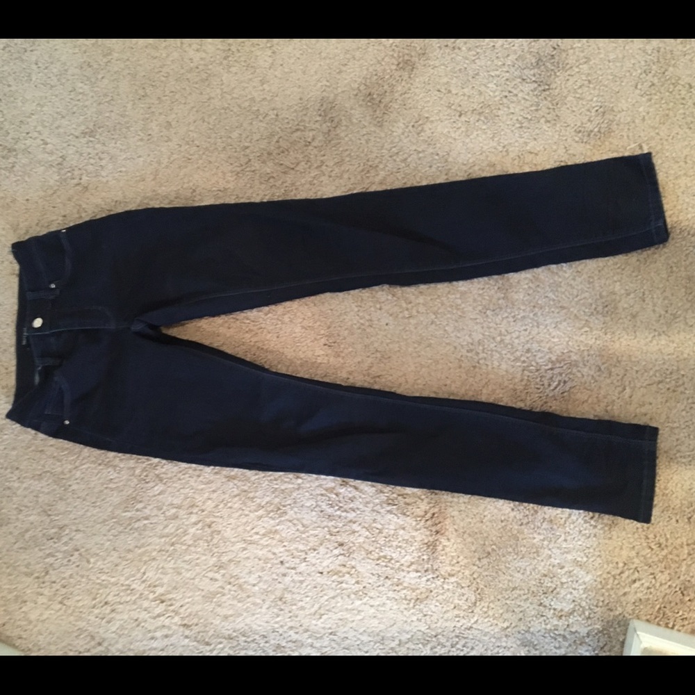 White House Black Market Skinny Leg Jeans