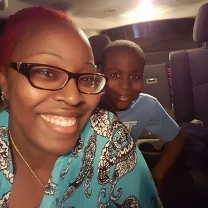 Meet your Posher, Simone