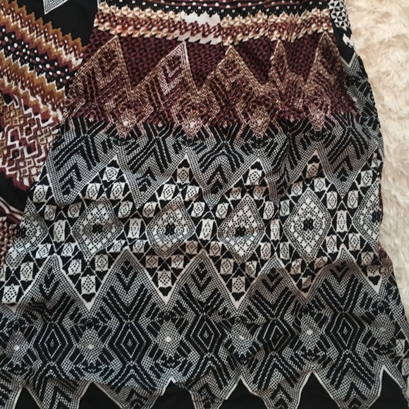 Tribal Print Shorts - Picture 3 of 4