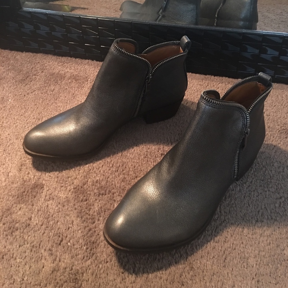 Vince Camuto Booties