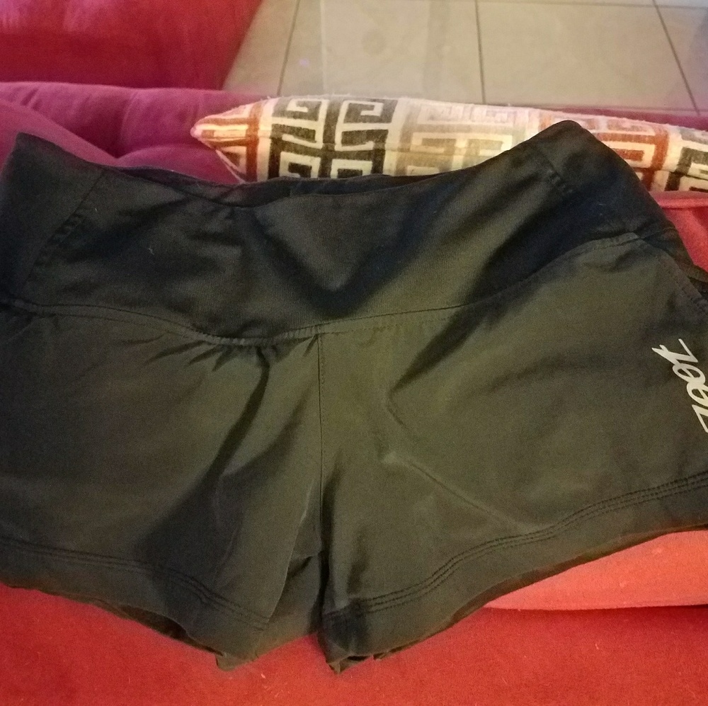 Zoot womens shorts EUC