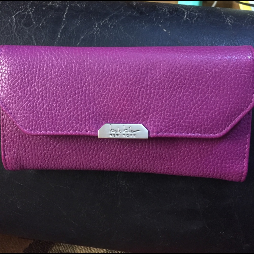 🌼BOGO🌼Nicole Miller Wallet