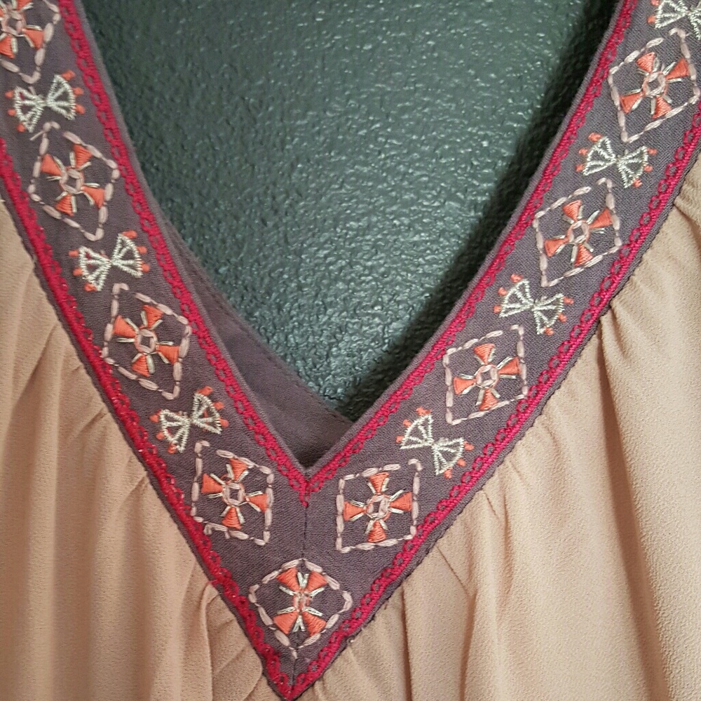 Sheer Embroidered V Neck Dress - Picture 2 of 3
