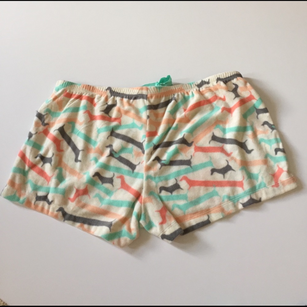 NWT Hue Fleece Sleep Shorts and Socks - Picture 3 of 7