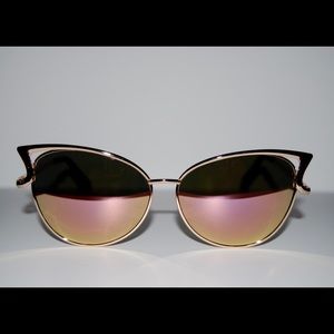 I have 13 "Becky" shades by SavvyShades