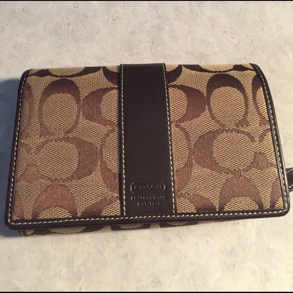 Coach wallet