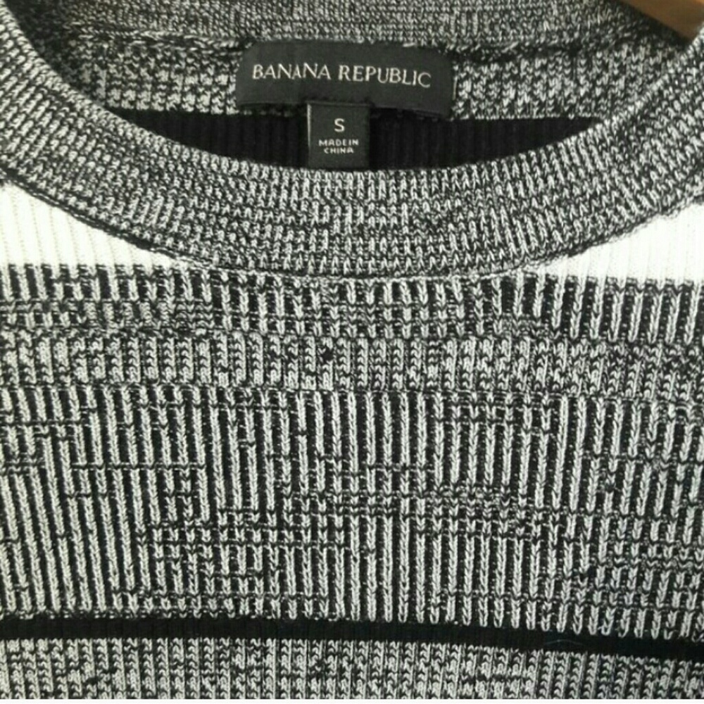 Sweater - Picture 3 of 3