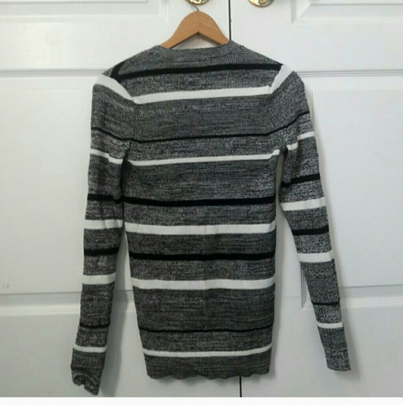 Sweater - Picture 2 of 3