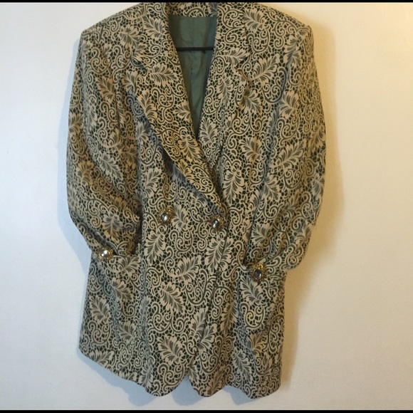 Italian lace pattern blazer - Picture 2 of 4