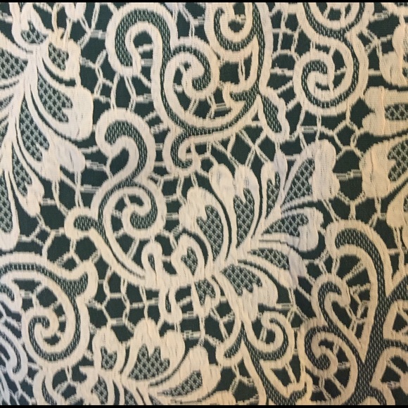 Italian lace pattern blazer - Picture 3 of 4