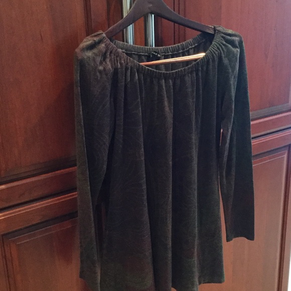 Top - Picture 1 of 1