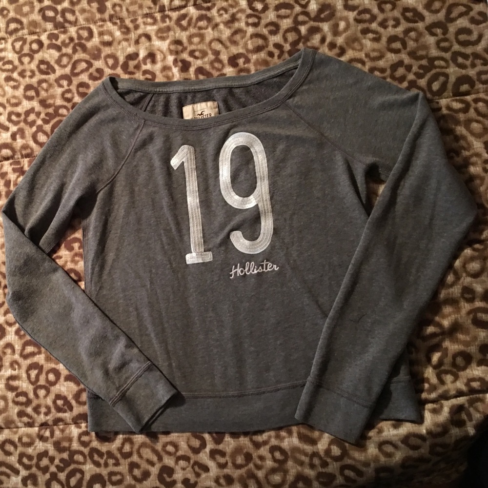 Hollister sweatshirt