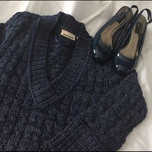 DKNY Blue sweater size small