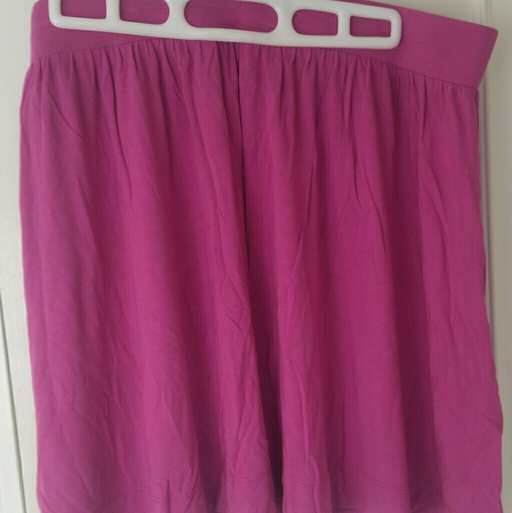 //Summer// Loft pink skirt