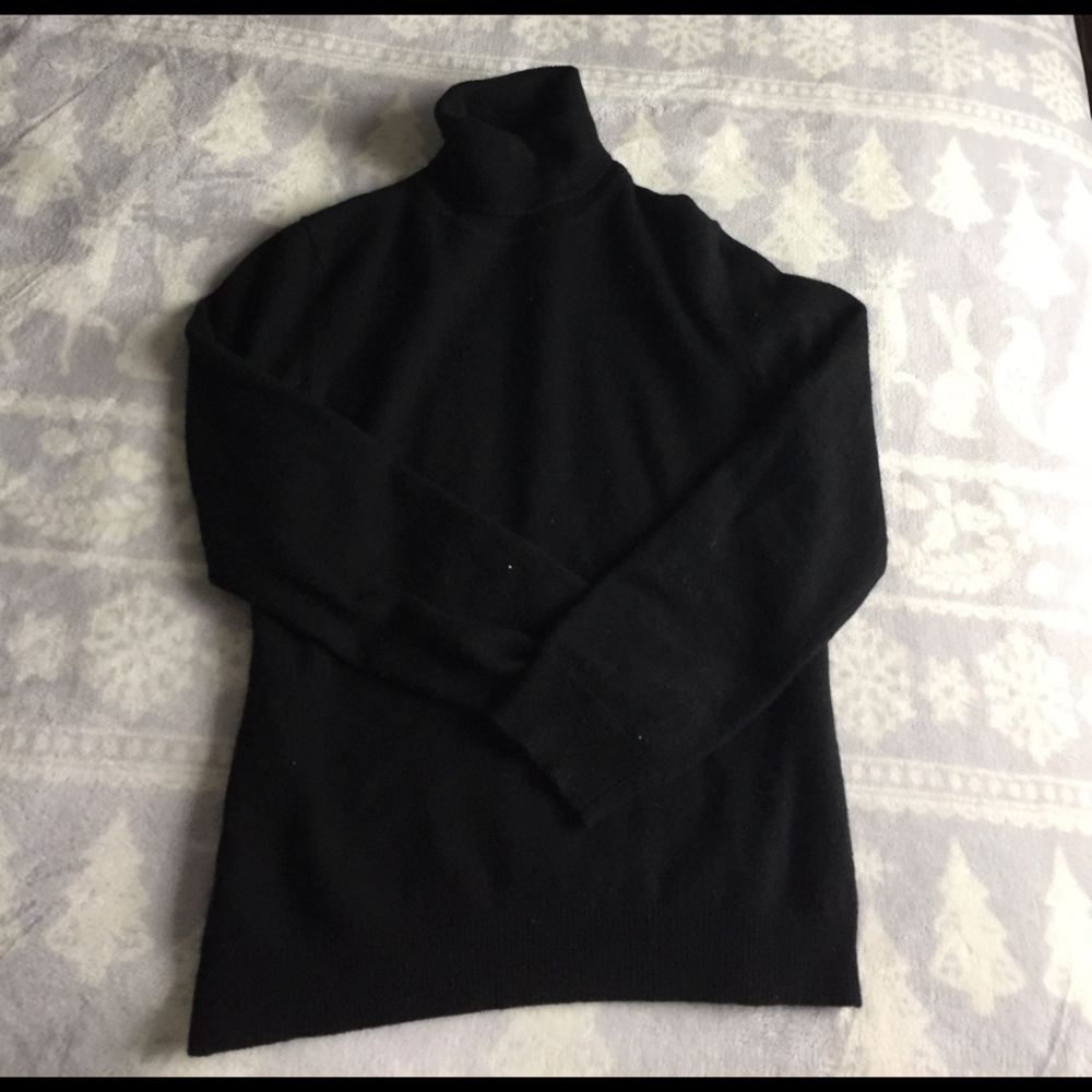 Classic black cashmere sweater