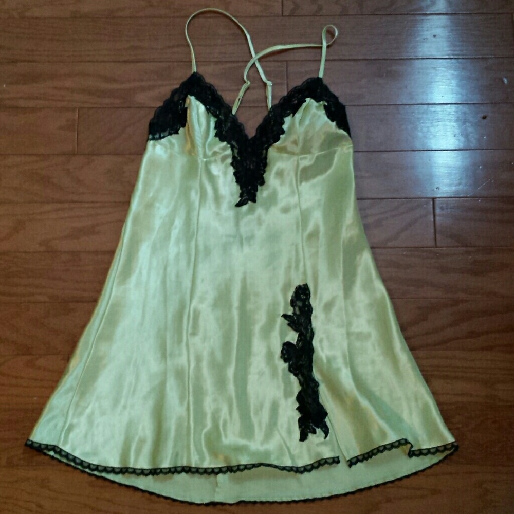 Fredericks baby doll lingerie