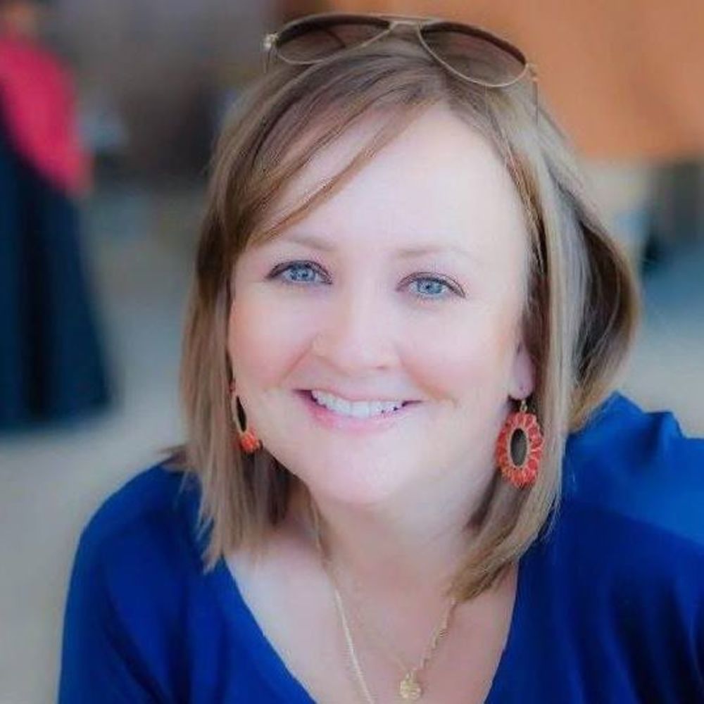 Meet your Posher, Tiffany