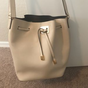 Micheal Kors bucket bag