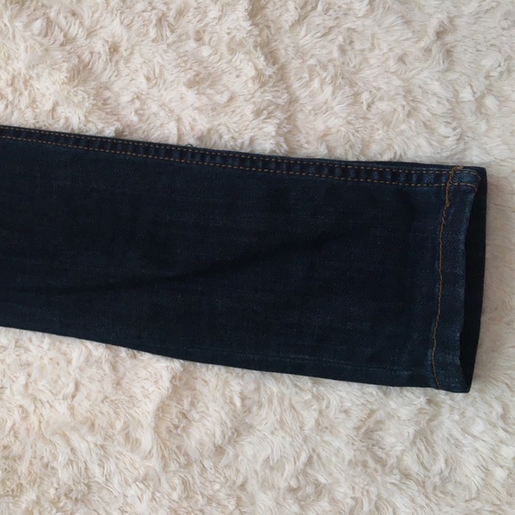 Mid Rise Jeans - Picture 4 of 4