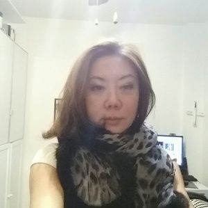 Meet your Posher, Christine