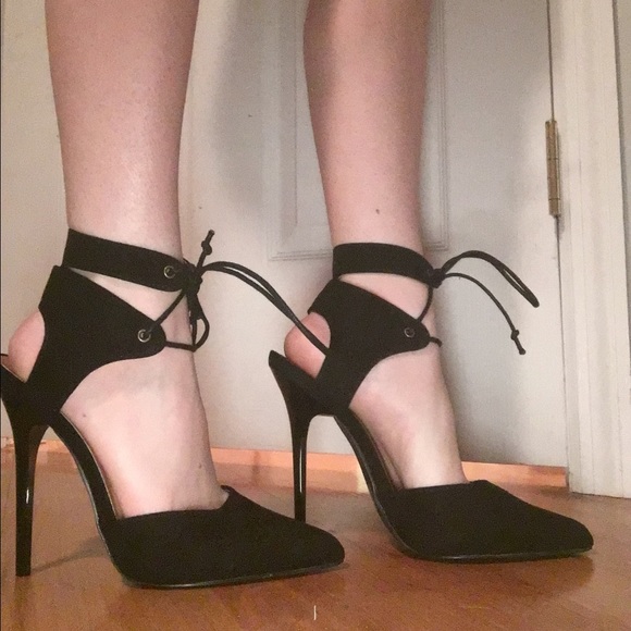 Black suede lace up heels - Picture 6 of 6