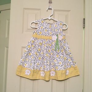 I love this dress! No stains!