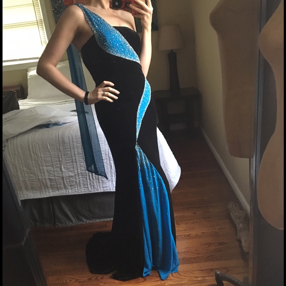 Navy velvet pageant prom homecoming formal gown