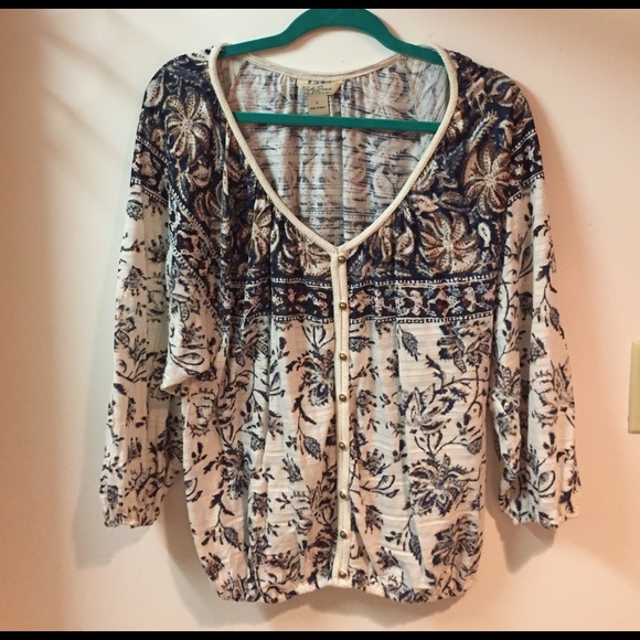 Lucky Brand Top Sz L - Picture 1 of 4