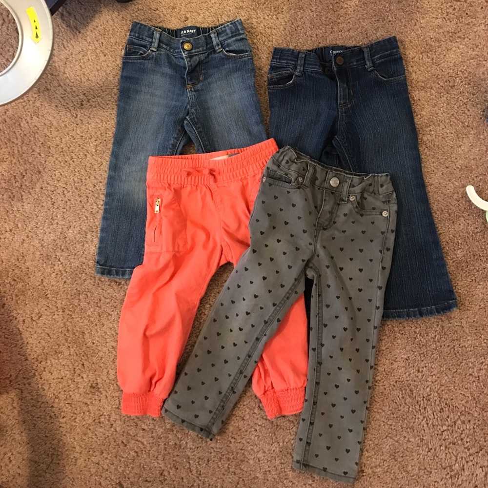 Small lot 2T girl pants