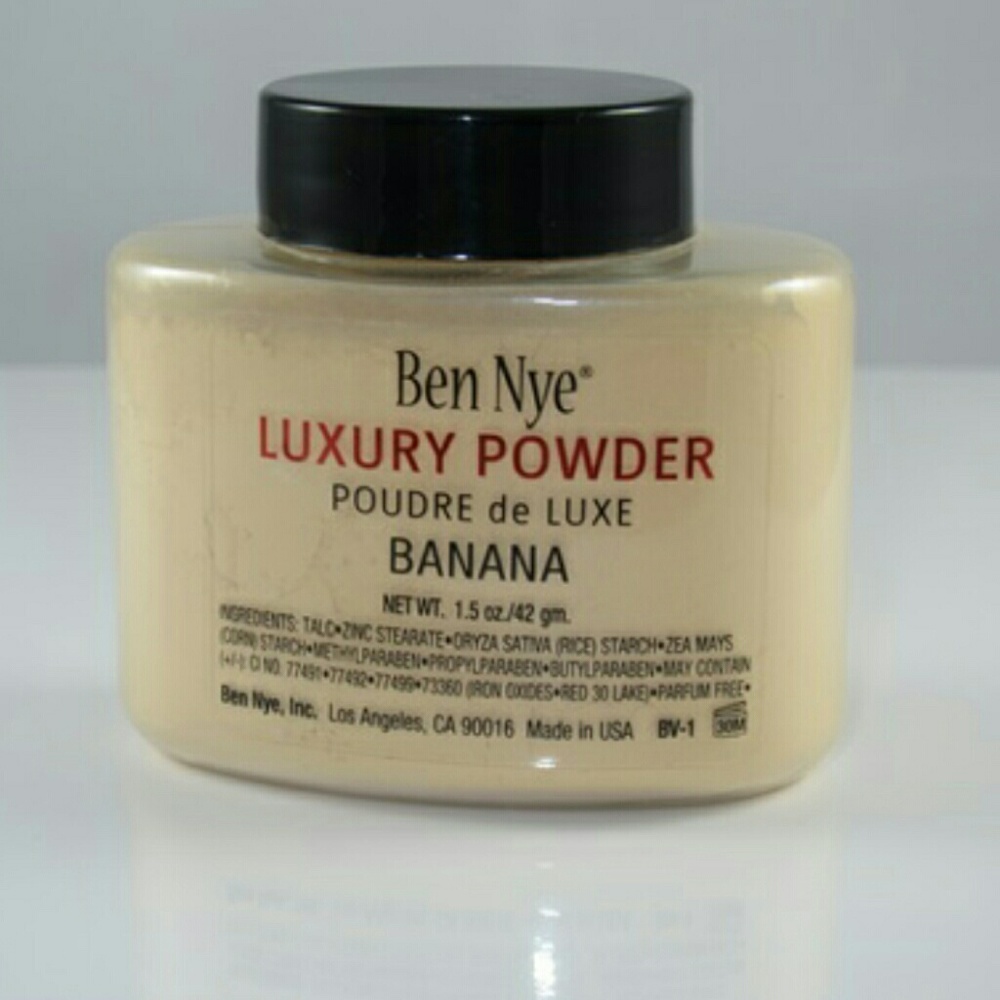Ben Nye Luxury Powder