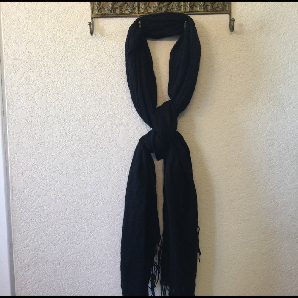 Black Wrap Scarf