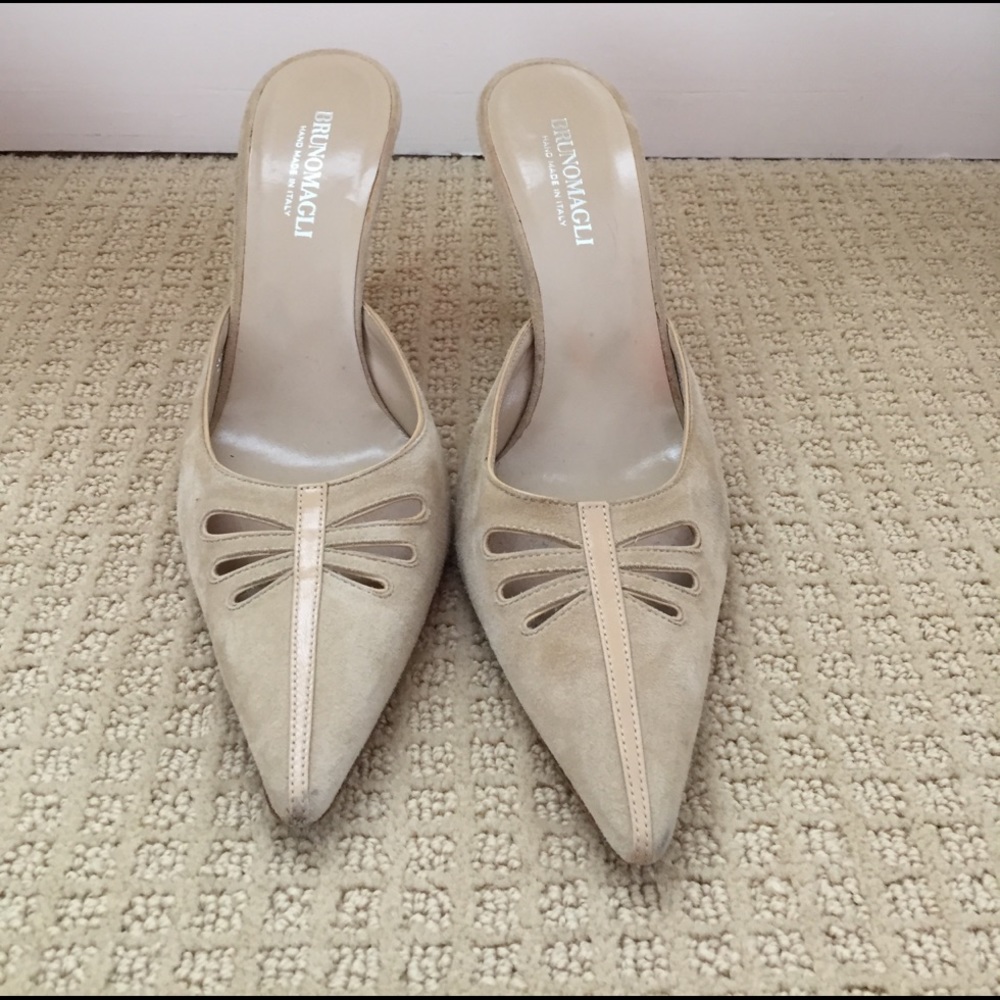 cream slide on bruno magli heels