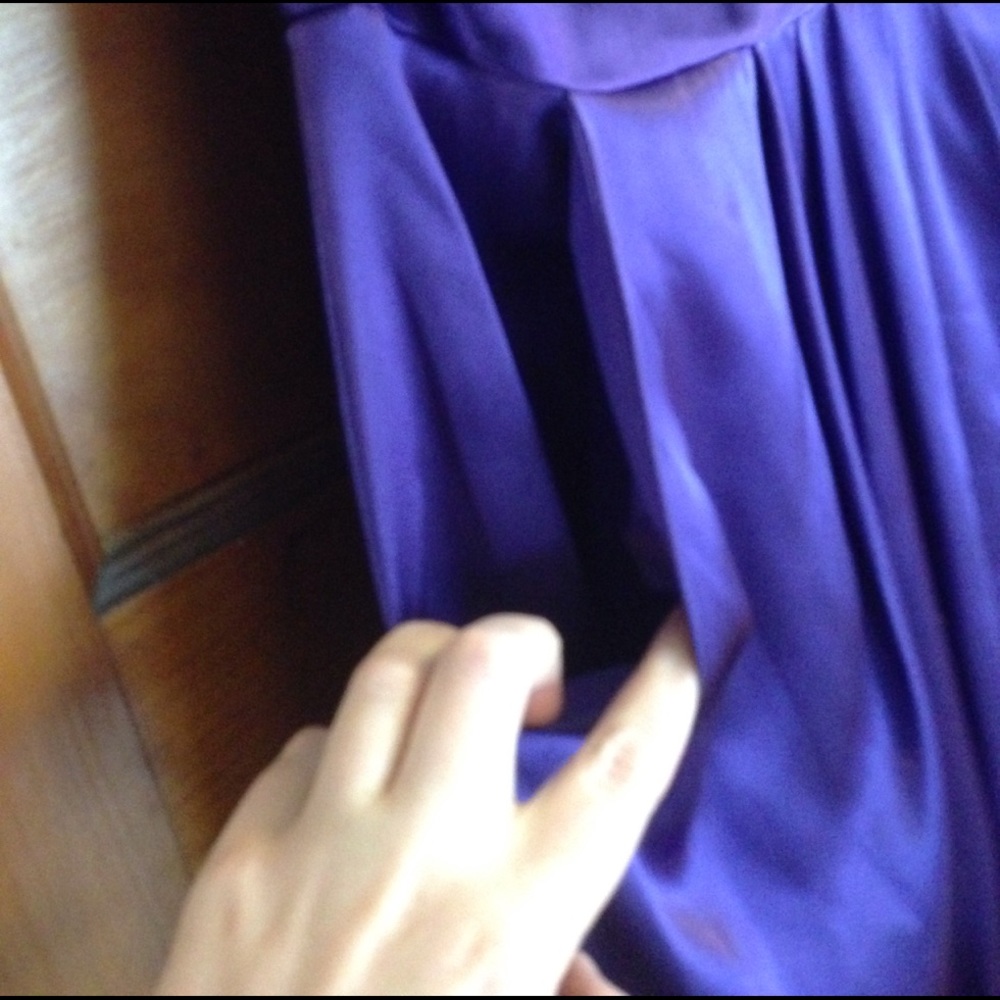 Beautiful purple dress! - Picture 3 of 5