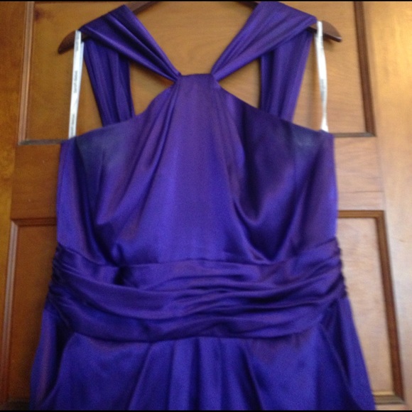 Beautiful purple dress! - Picture 2 of 5