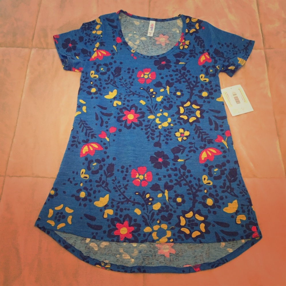 LuLaRoe XXS Classic T