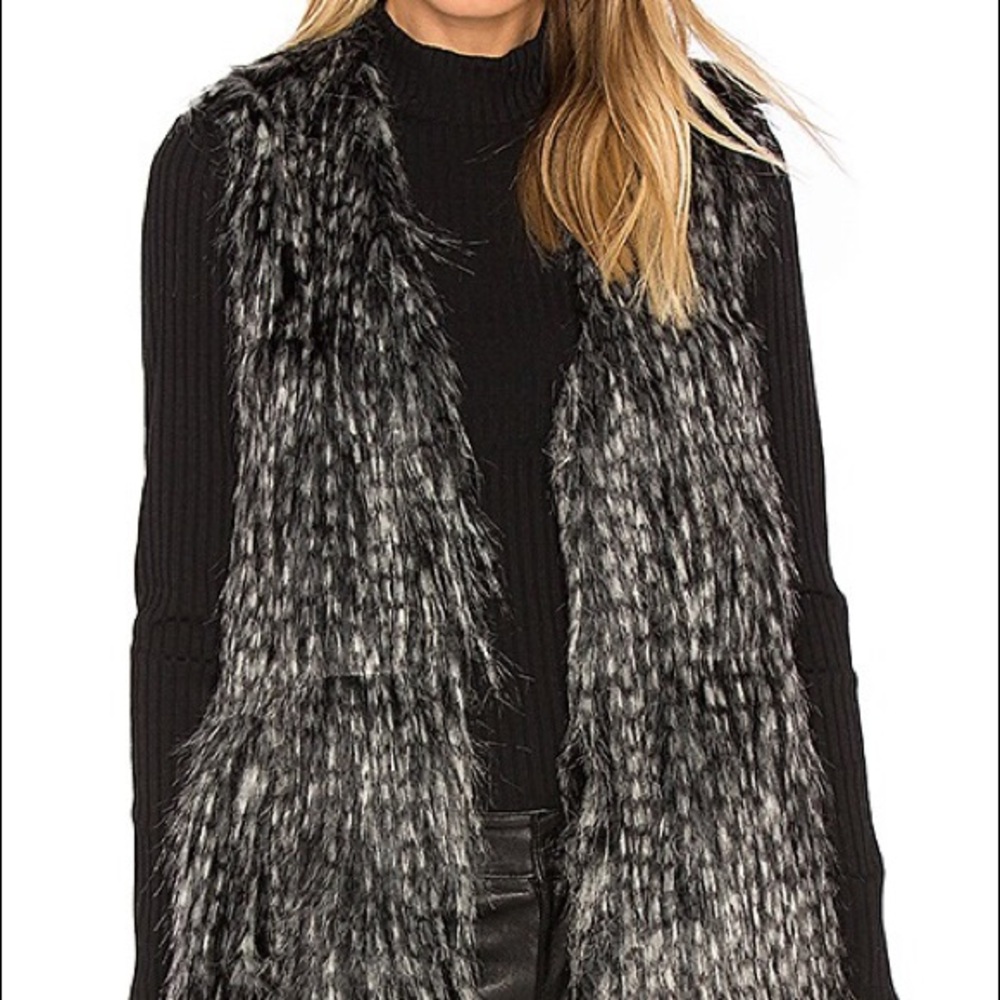 BB Dakota faux fur vest