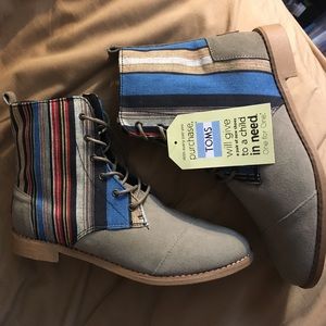Brand new Tom boots