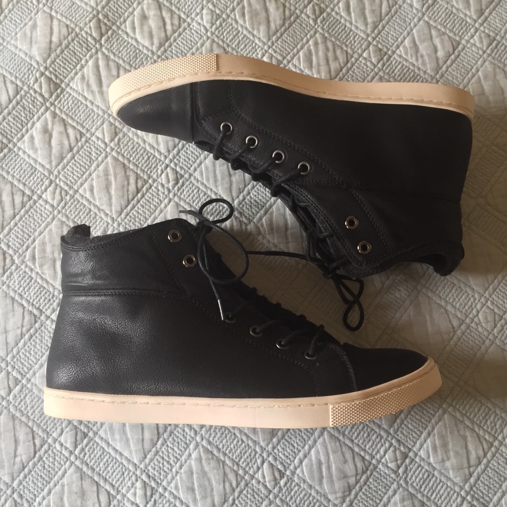 2x-Host Pick Aldo Black Leather Hi-Top Sneakers