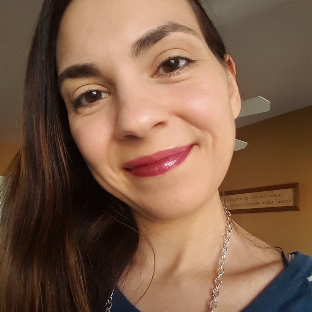 Meet your Posher, Angela