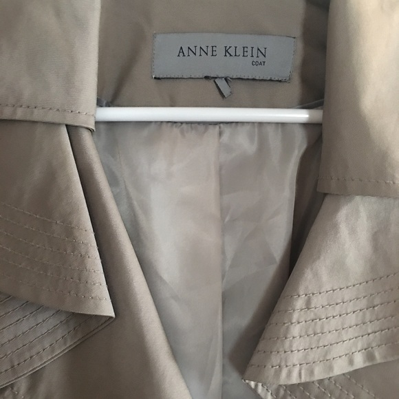 Anne Klein Rain Coat - Picture 2 of 2