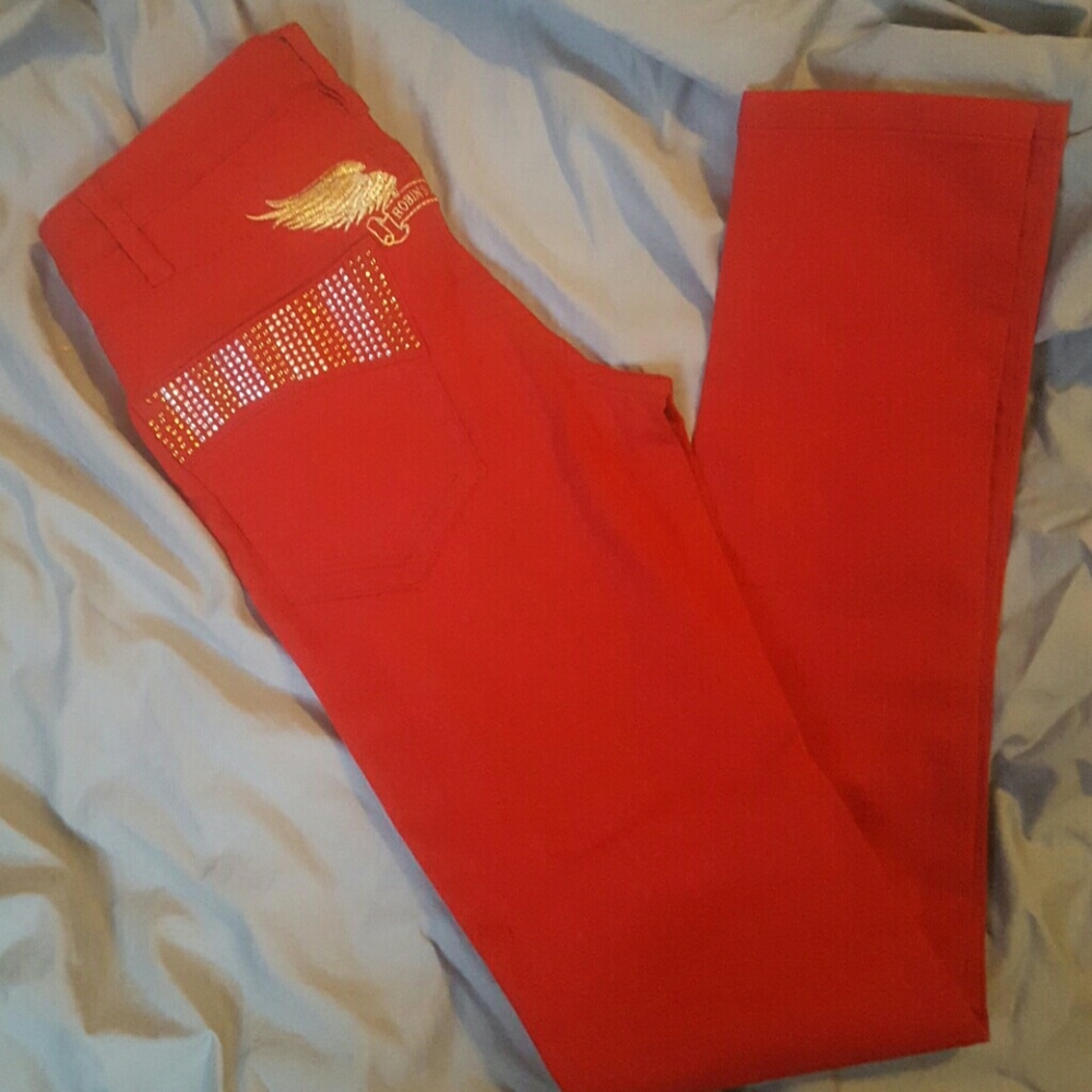 Red Robin's Jeans - Picture 3 of 3