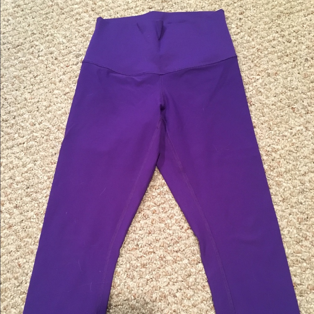 SIZE 4 LULU LEMON crop high waisted leggings