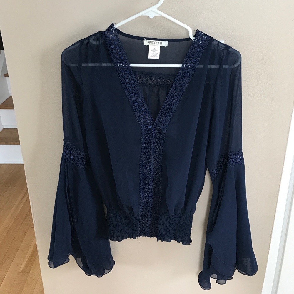 Blouse. Arden B