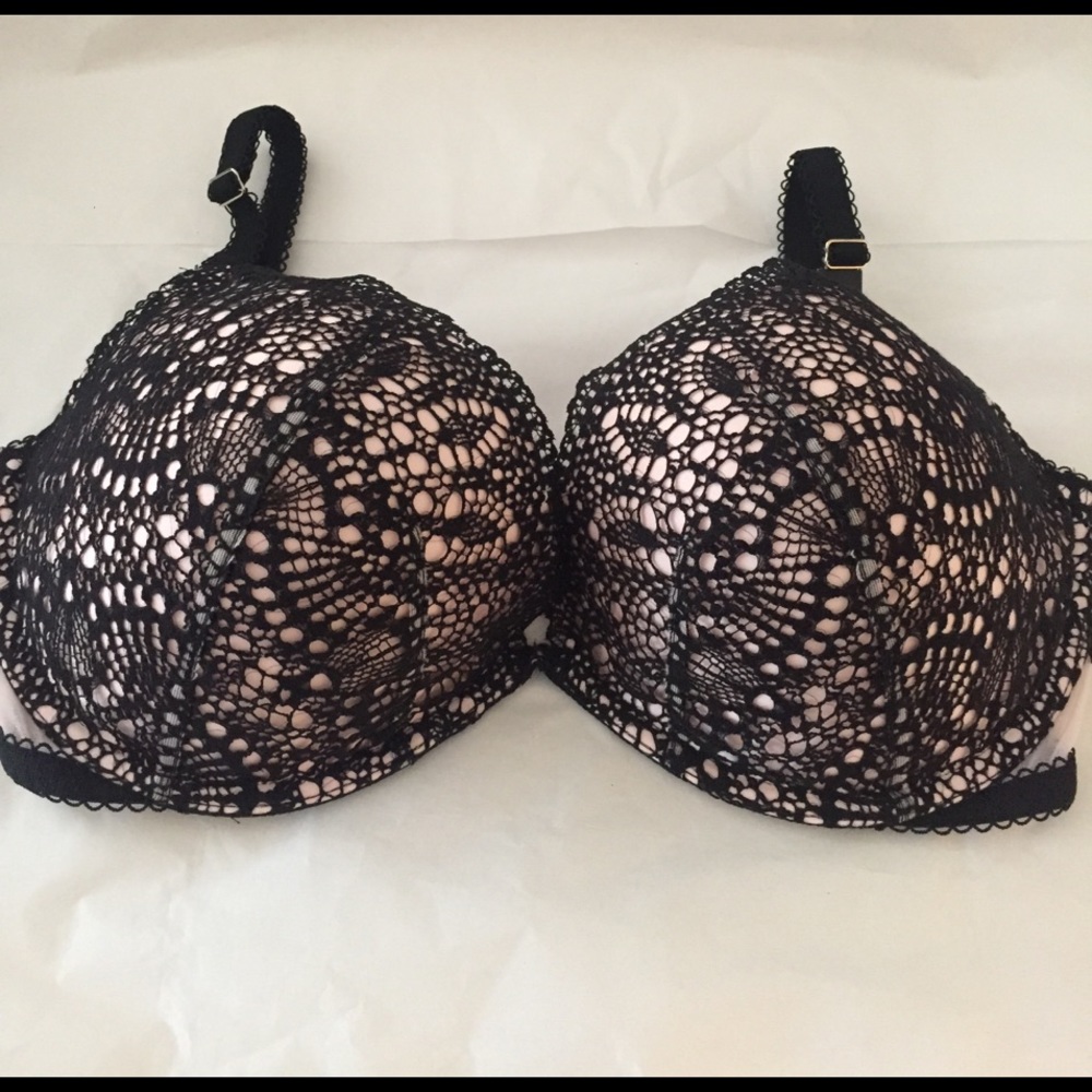 VICTORIA SECRET PADDED DEMI