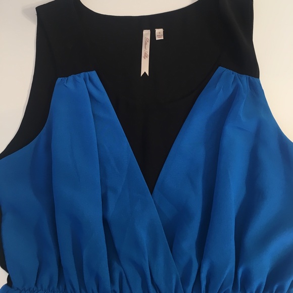 Petticoat Alley Blue and Black Dress w Sheer Panel - Picture 3 of 6