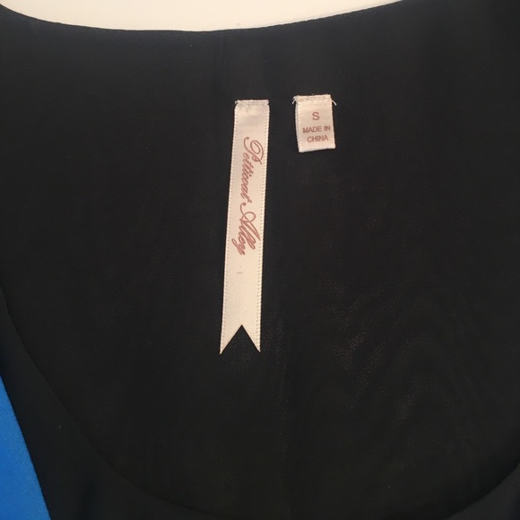 Petticoat Alley Blue and Black Dress w Sheer Panel - Picture 4 of 6