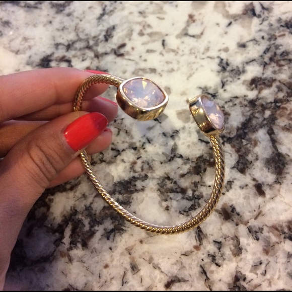 SOLD OUT - Picture 5 of 7