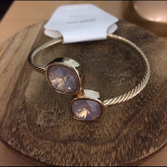 SOLD OUT - Picture 2 of 7