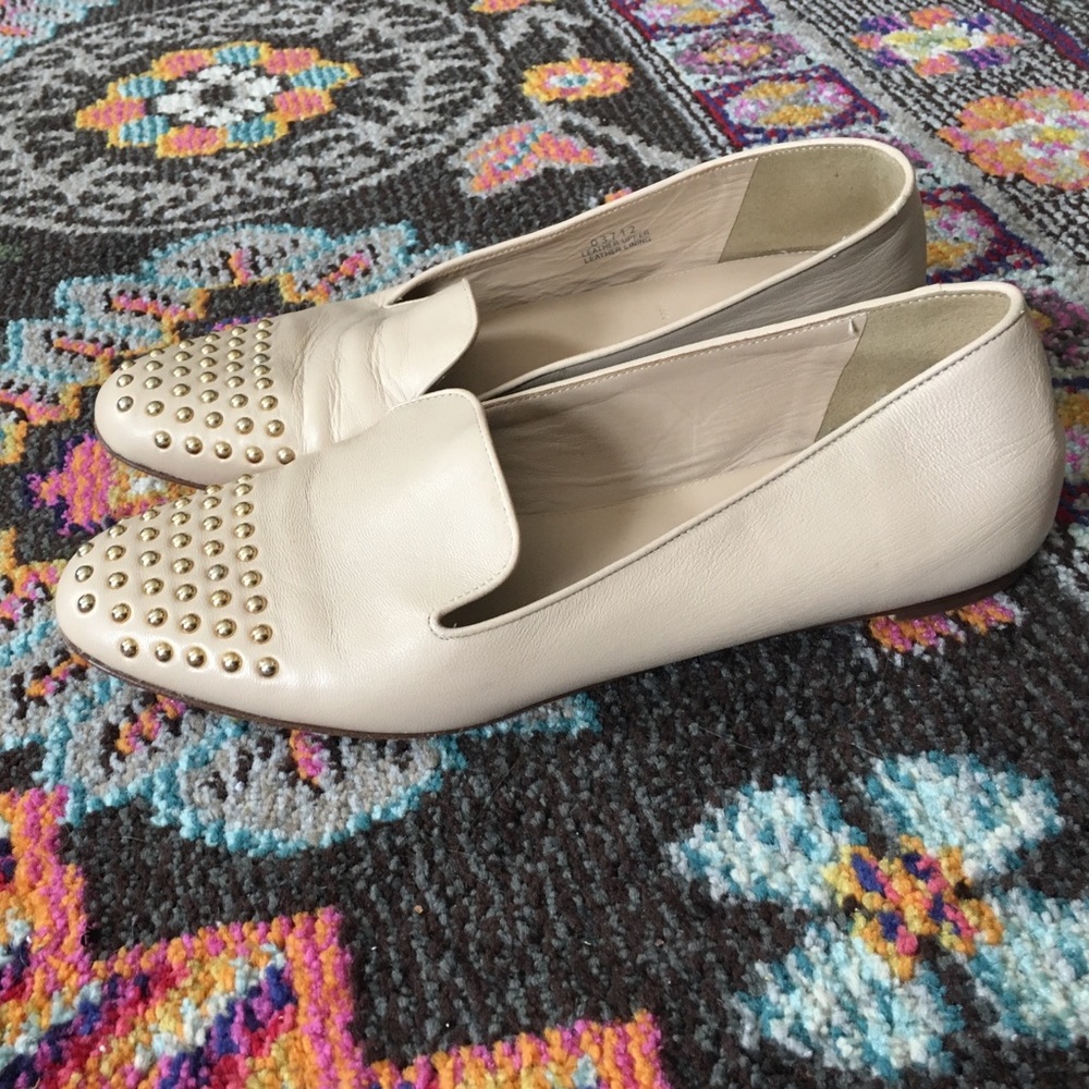 SOLD‼️ j. crew nude, gold studded flats, size 10 - Picture 2 of 6