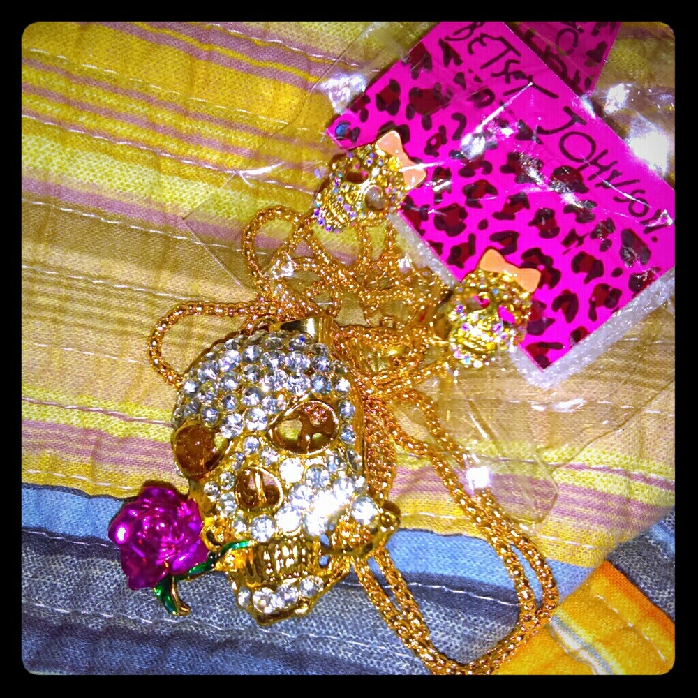 Betsey Johnson necklace and earrings